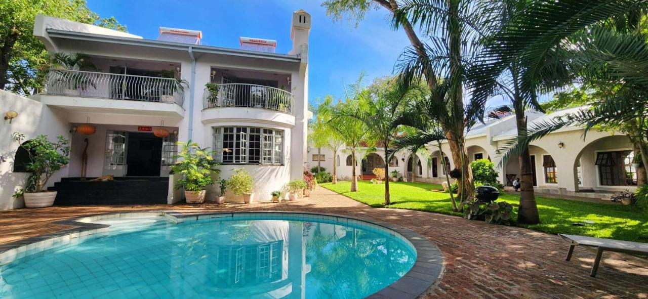 Jacaranda Lodge Victoria Falls Dış mekan fotoğraf