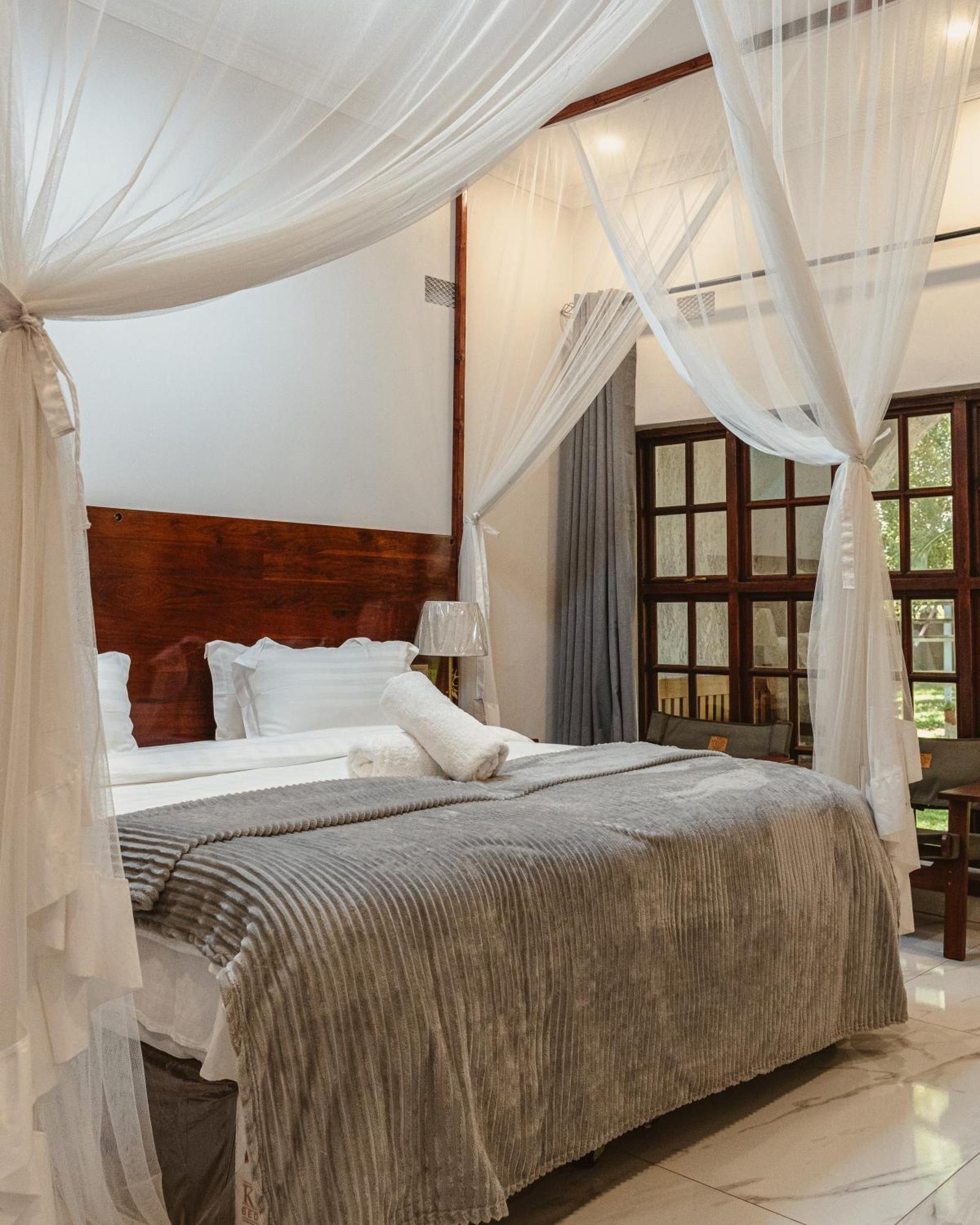 Jacaranda Lodge Victoria Falls Dış mekan fotoğraf