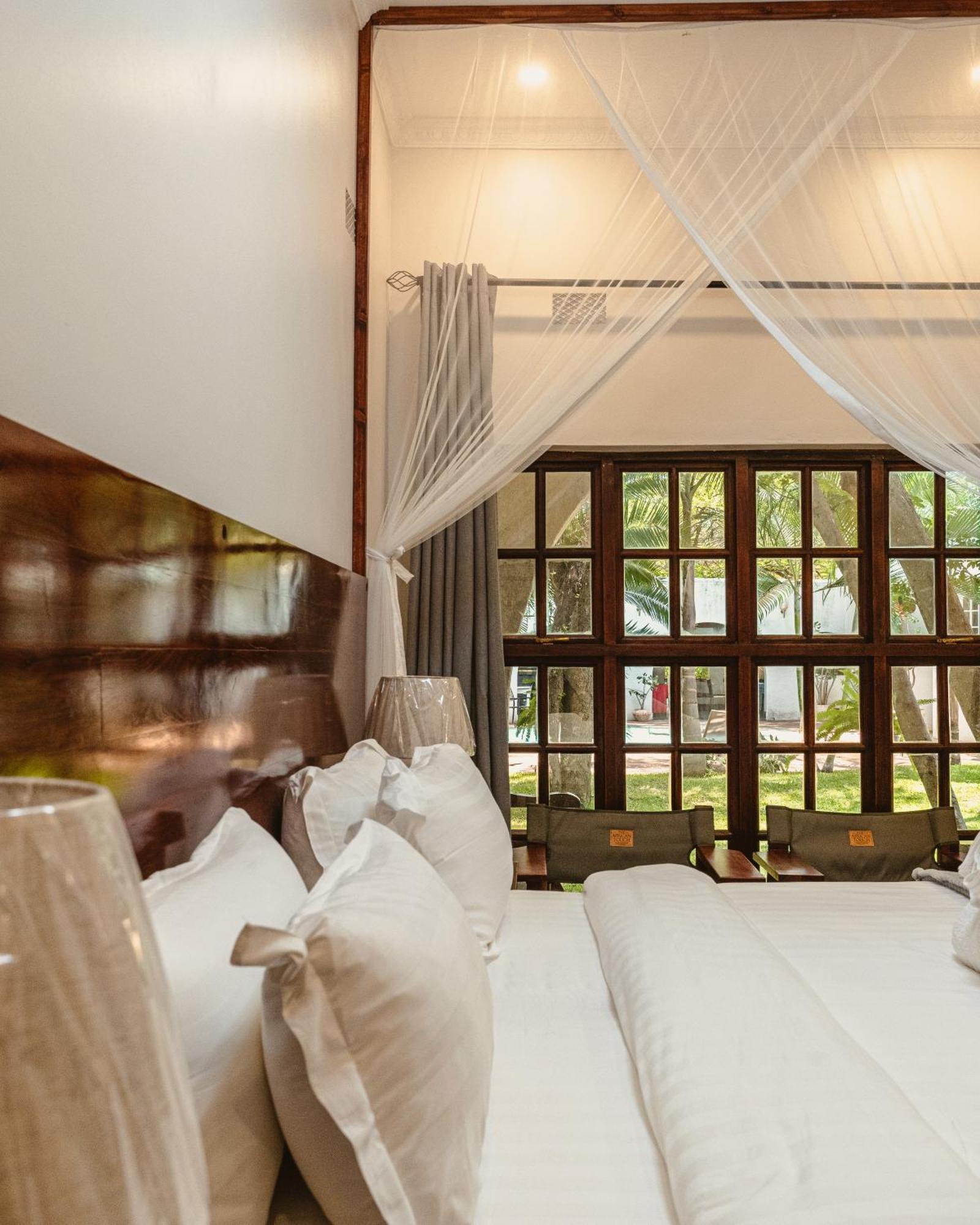 Jacaranda Lodge Victoria Falls Dış mekan fotoğraf