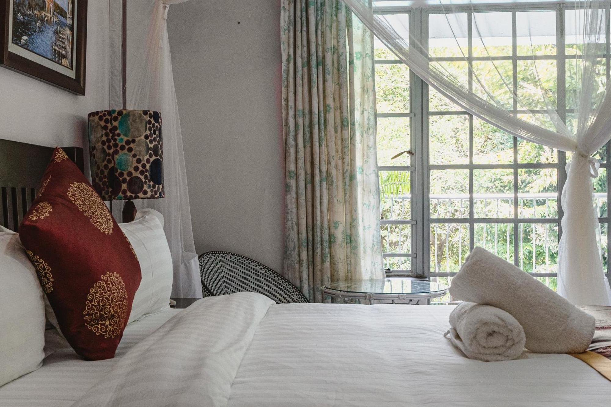Jacaranda Lodge Victoria Falls Dış mekan fotoğraf