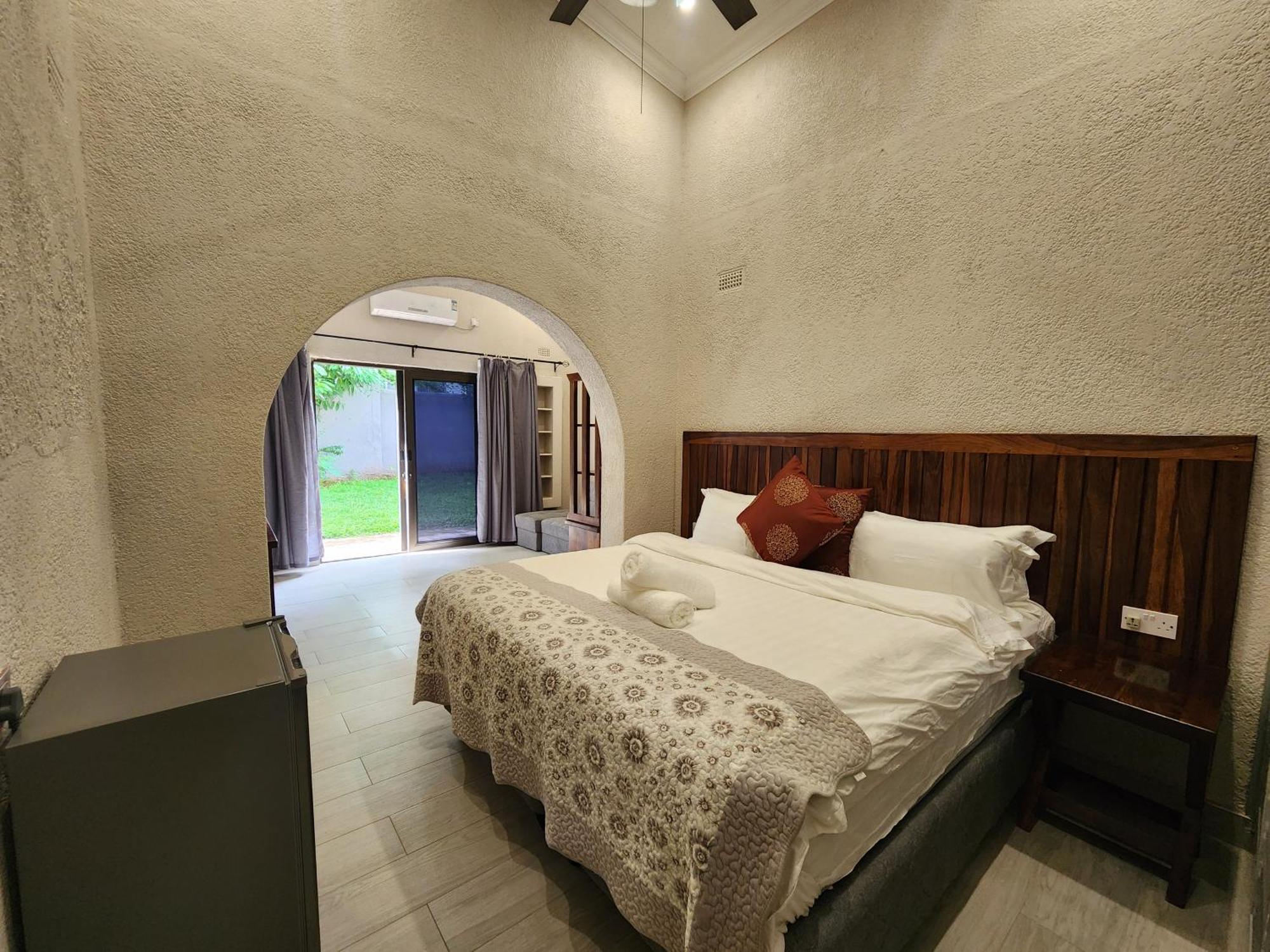 Jacaranda Lodge Victoria Falls Dış mekan fotoğraf